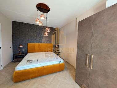 Vânzare - Apartament în Țentralna poștia,  Varna