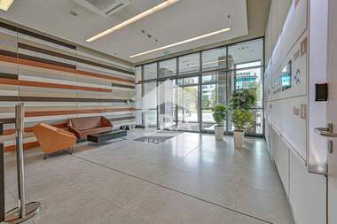 Miete - Büro in Poligona,  Sovia