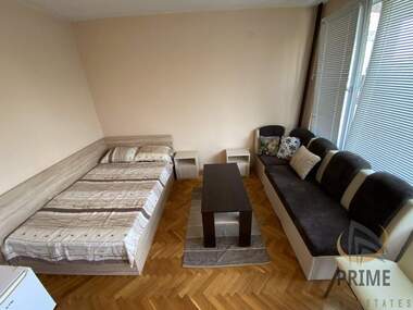 Miete - Wohnung in Lazur,  Burgas