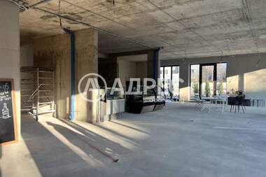 Ενοίκιο - Κατάστημα σε Кръстова вада,  София