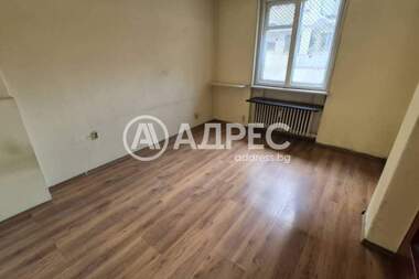 Аренда - Квартира в Център,  София