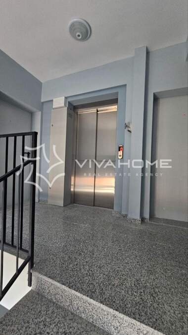 For sale - Apartment in Kolhozen pazar,  Varna