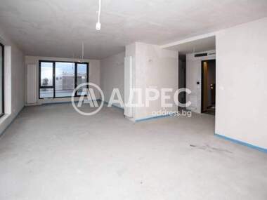 Vânzare - Apartament în Mladost-2,  Sofia