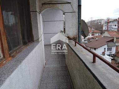 Verkauf - Wohnung in Zentar,  Iambol