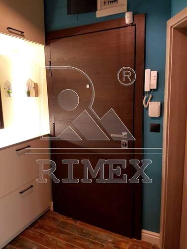 For rent - Apartment in Raion Zapaden,  Plovdiv