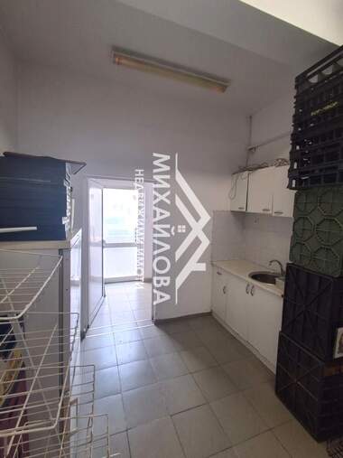 For sale - Store in jeleznik-centar,  Stara Zagora