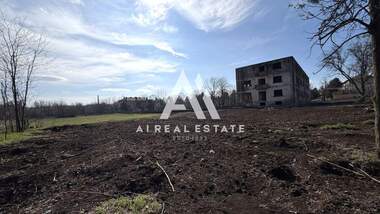 Satış - İnşaat arsası olarak Dolna Mitropolia,  Pleven