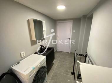 Închiriere - Apartament în Veselceane,  Kărdjali