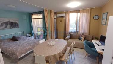 Vânzare - Apartament în Țarevo,  Burgas