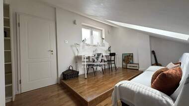 Kira - Apartman olarak Oborishte,  Sofia