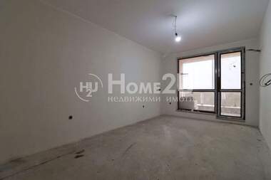 Verkauf - Wohnung in Üjen,  Plowdiw