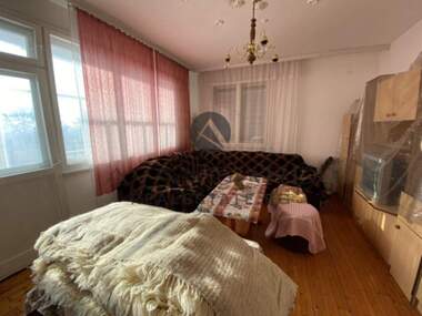For sale - House in Proslav,  Plovdiv
