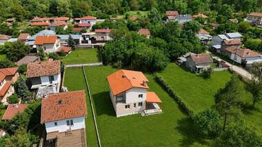 Vânzare - Casă în Karapolți,  Sofia Oblast