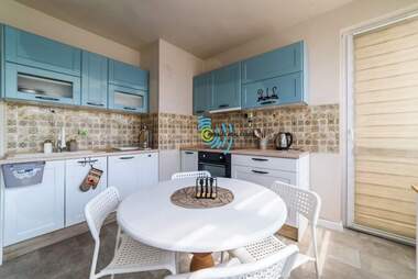 For rent - Apartment in Mladejki halm,  Plovdiv