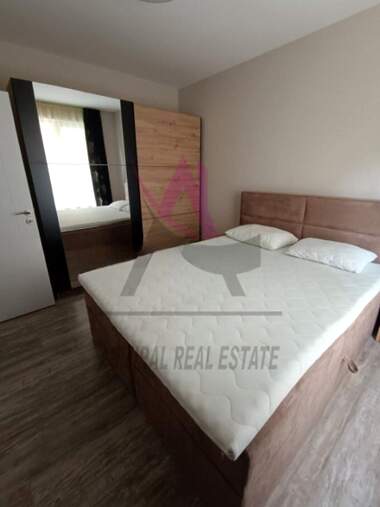 For rent - Apartment in Zimno kino Trakia,  Varna