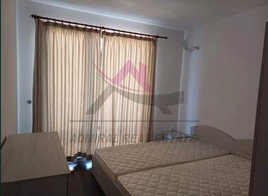 For rent - Apartment in Kolhozen pazar,  Varna