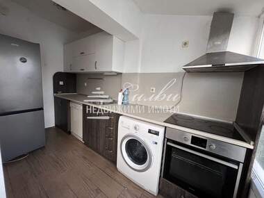 For sale - Floor of a house in Center,  Shumen