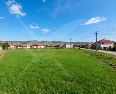 Vânzare - Teren de construcții în Izvor,  Plovdiv