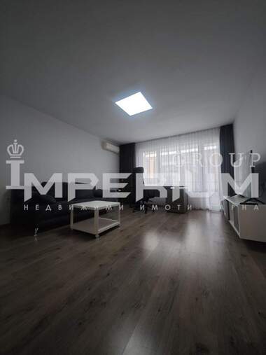 Аренда - Квартира в ВИНС - Червен площад,  Варна