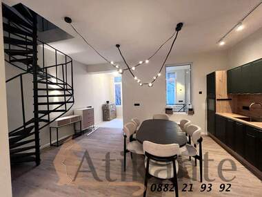 Vânzare - Apartament în Center,  Sofia