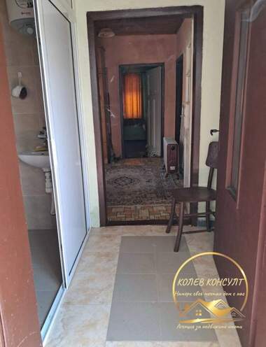 For sale - House in Vazrajdane,  Haskovo