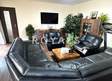 For sale - House in Klimentovo,  Varna