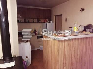Продажба - Къща в Южна промишлена зона,  Ямбол
