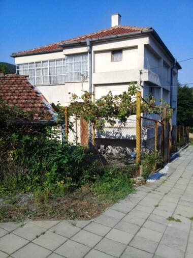 For sale - House in Malko Tarnovo,  Burgas