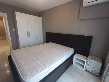 Miete - Wohnung in Lazur,  Burgas