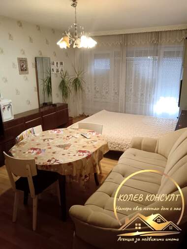 Продажба - Апартамент в Димитровград,  Хасково