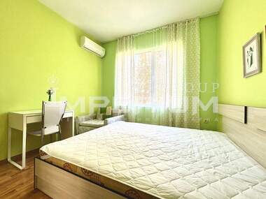 Închiriere - Apartament în Center,  Varna