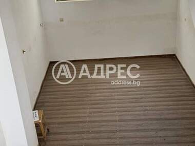 Ενοίκιο - Κατάστημα σε Център,  Бургас