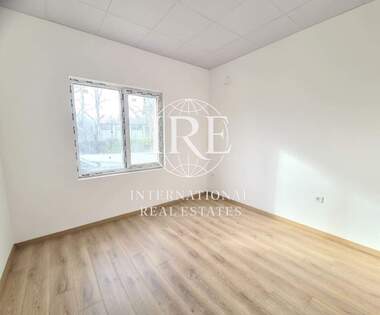 Verkauf - Wohnung in Mladost 2,  Warna
