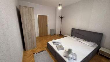 Închiriere - Apartament în Kamenița 2,  Plovdiv