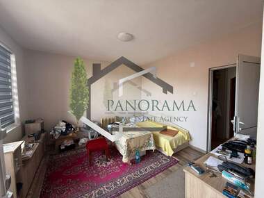 For sale - Apartment in Bolnicata,  Shumen