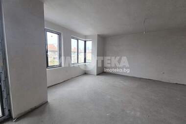 Продажа - Квартира в Кършияка,  Пловдив