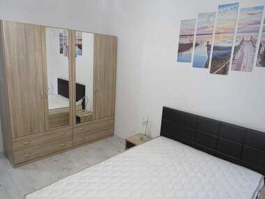 Închiriere - Apartament în Izgrev,  Burgas