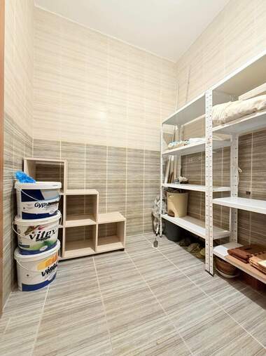 Închiriere - Apartament în Lazur,  Burgas