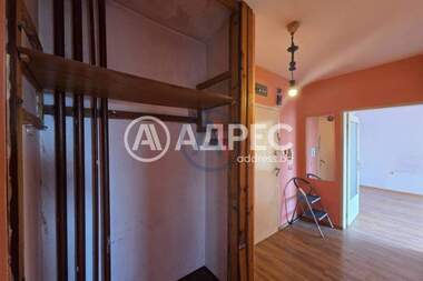 For sale - Apartment in Nadejda 4,  Sofia