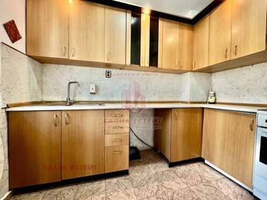 For sale - Apartment in Center,  Dobrich