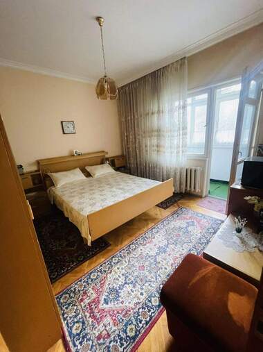 Vânzare - Apartament în Zona B-19,  Sofia