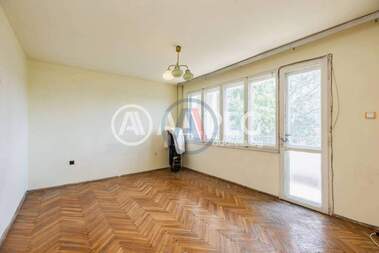 Продажба - Апартамент в к.к. Чайка,  Варна