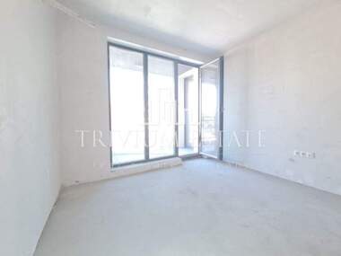 For sale - Apartment in Mladejki halm,  Plovdiv