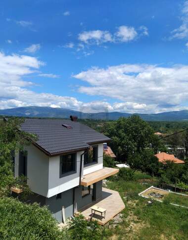 For sale - House in Sovoliano,  Kiustendil