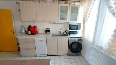 Vânzare - Apartament în Baîkal,  Kărdjali