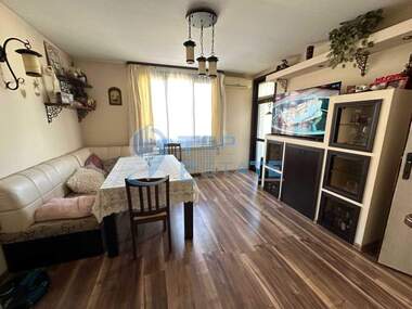 For sale - Floor of a house in Centеr,  Veliko Tarnovo