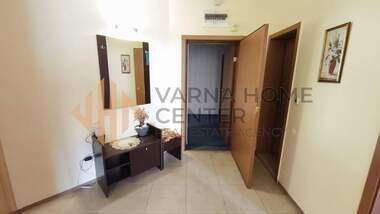 Vânzare - Apartament în Golden Sands,  Varna