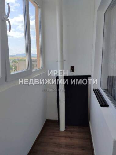 Vânzare - Apartament în Hale,  Iambol