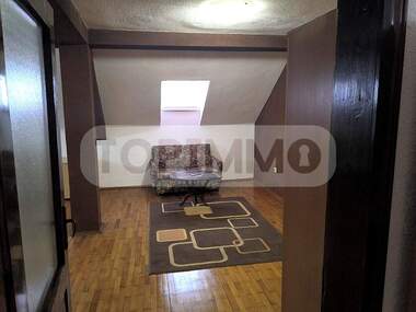 Vânzare - Apartament în Kolhozen pazar,  Varna