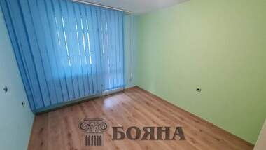 Vânzare - Apartament în Center,  Ruse